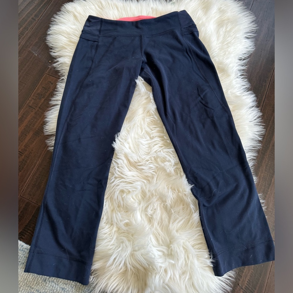 Silverscent Lululemon Capri leggings
